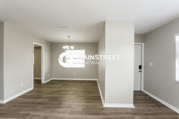 7113 N 50th St - Photo 4 of 15