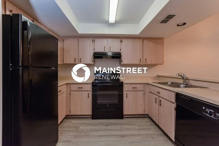 3028 Winchester Dr - Photo 6 of 16