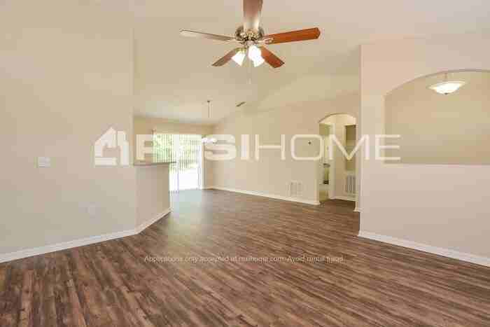 2924 Norwick St - Photo 6 of 22