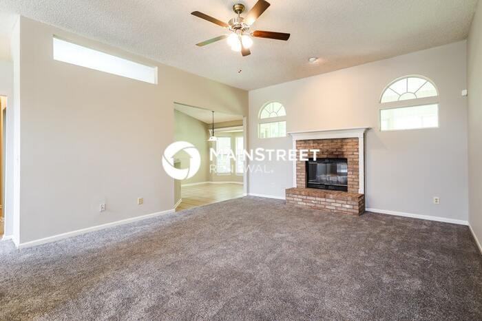 1408 Sapling Dr - Photo 4 of 16