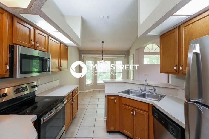 1408 Sapling Dr - Photo 7 of 16