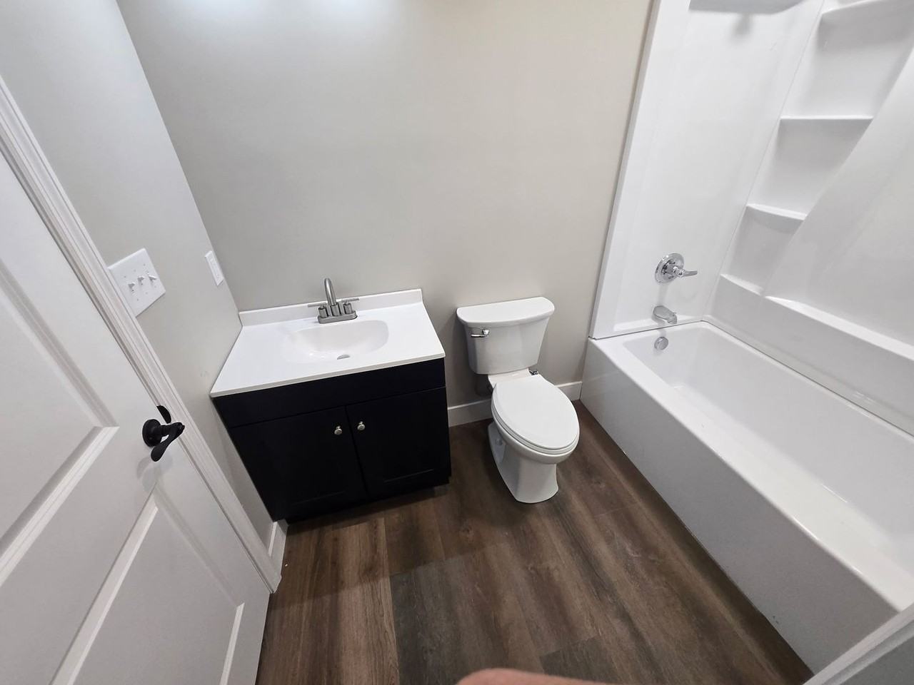 405 Mcfarland St #101 - Photo 4 of 5