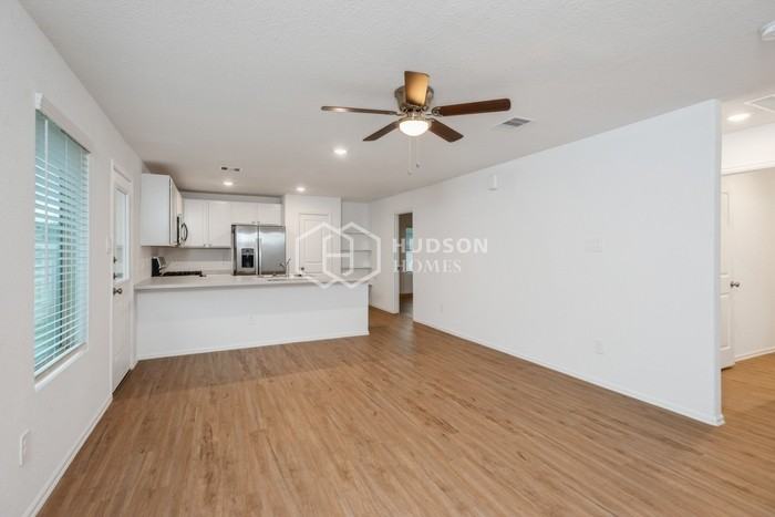 937 Gentle Moss Dr - Photo 3 of 17