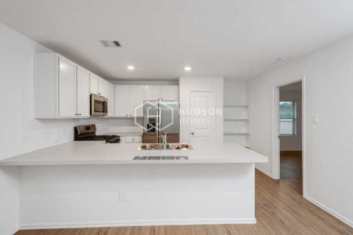937 Gentle Moss Dr - Photo 4 of 17