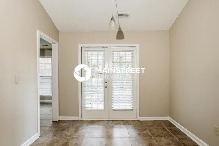 525 Devcon Ln - Photo 7 of 16