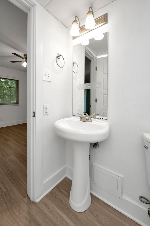 Towncrest Apartments - Photo 3 of 48