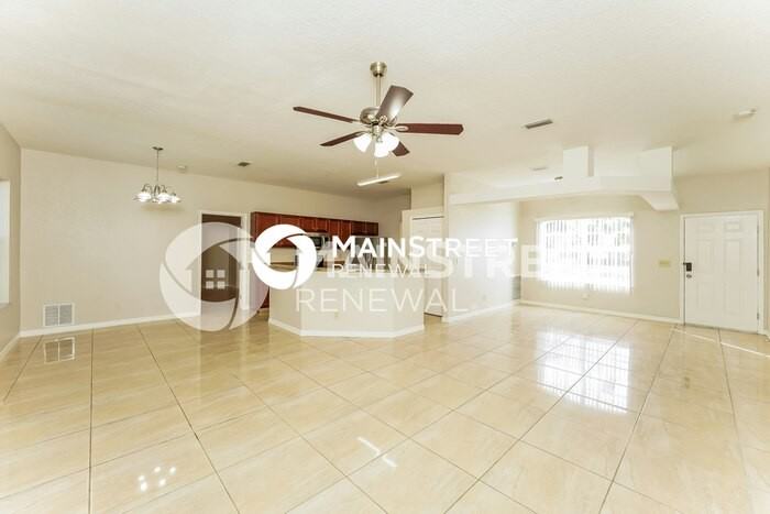 5510 Shannon Dr - Photo 4 of 16