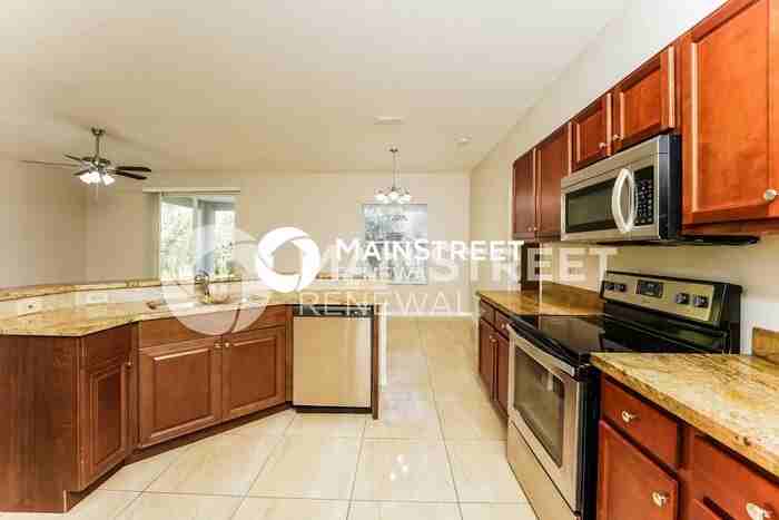 5510 Shannon Dr - Photo 5 of 16