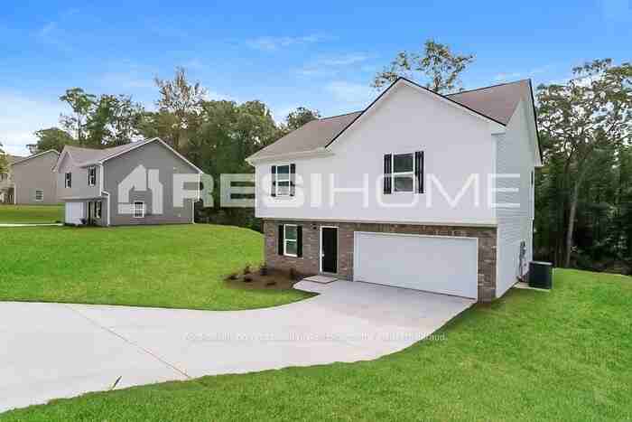 181 Cassidy Trl - Photo 2 of 24