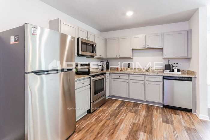 181 Cassidy Trl - Photo 3 of 24