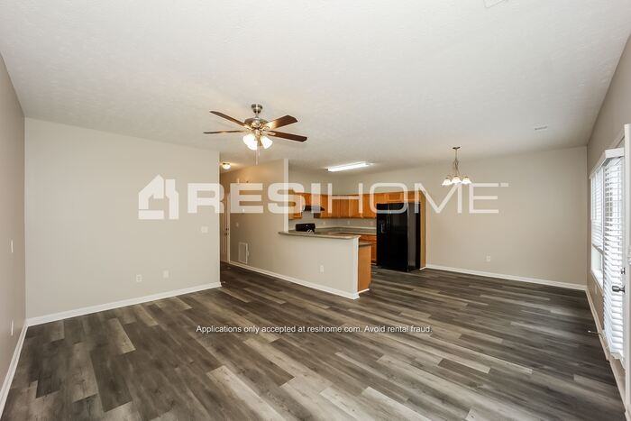 309 Kayla Ct - Photo 7 of 19