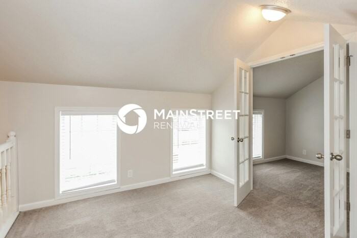 1055 Abercorn Way - Photo 6 of 17