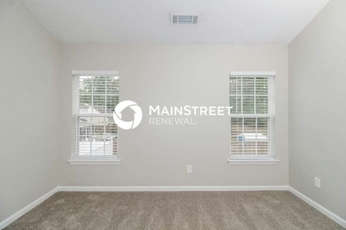 4366 Paula Dr - Photo 6 of 17