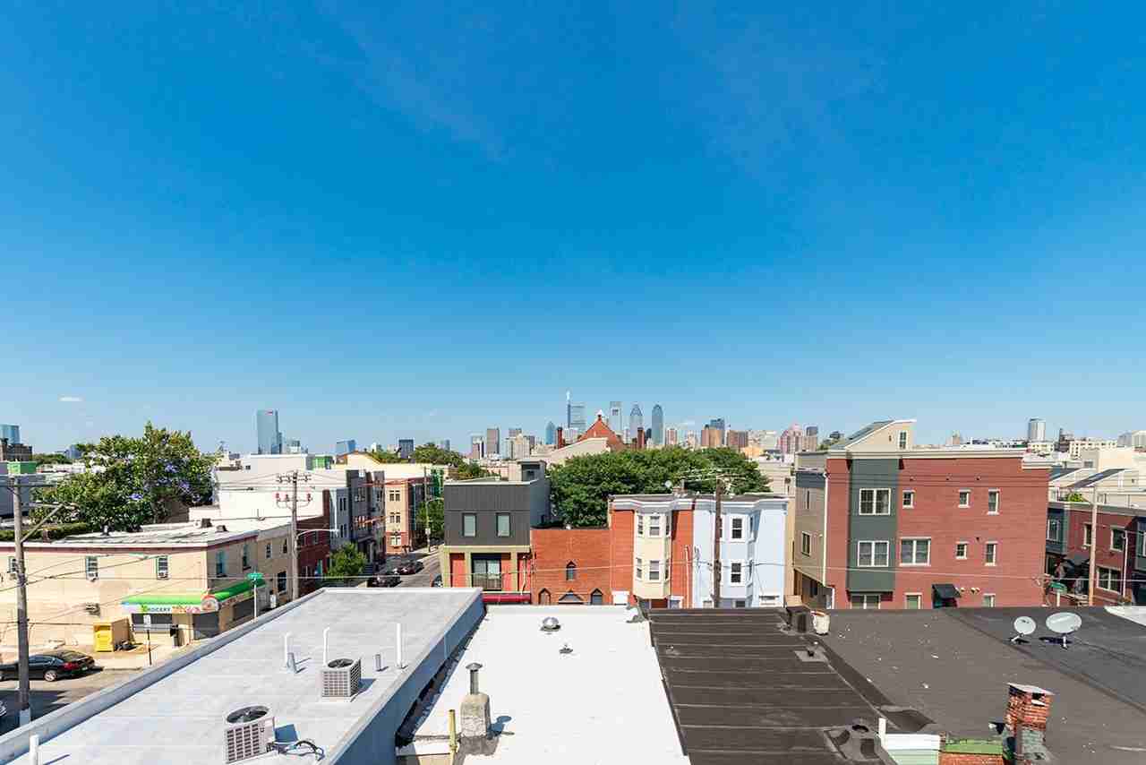 1403 S 18th St - Photo 3 of 21