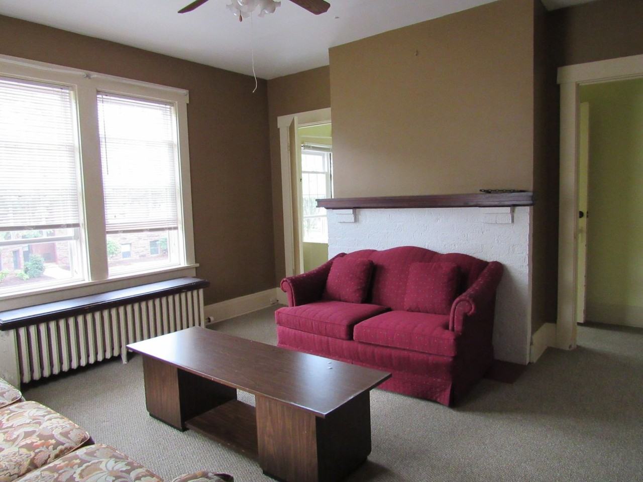 124 S 7th St - Photo 4 of 8
