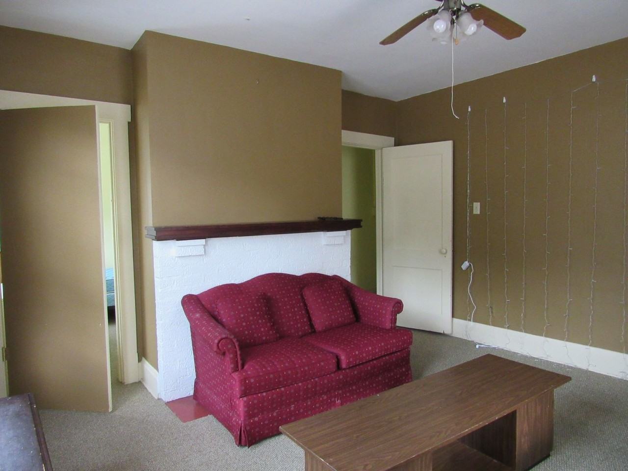124 S 7th St - Photo 5 of 8