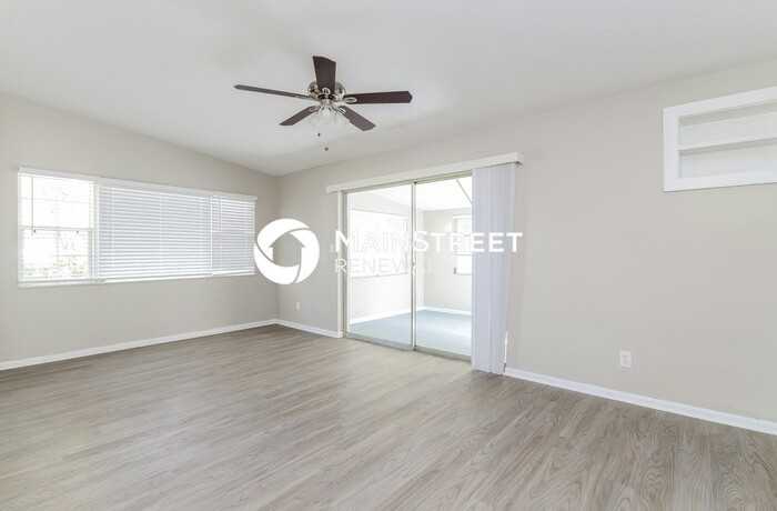 3668 Schwalbe Dr - Photo 4 of 16