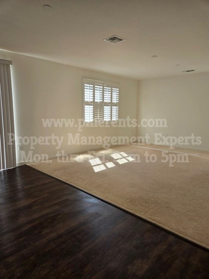 1171 Vesuvio St - Photo 5 of 11