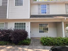 featured image of 816 N Greenwood St