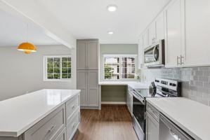 featured image of 405 Bellevue Ave