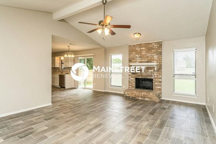 3516 7th St - Photo 4 of 16