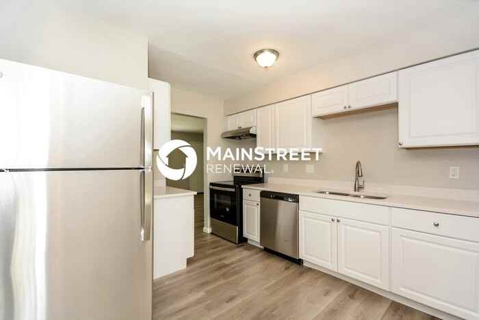5552 Ehrling Rd - Photo 7 of 16