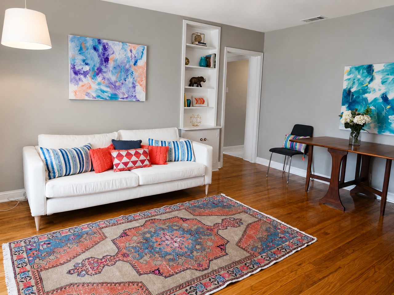 907 E 56th St - Photo 5 of 13