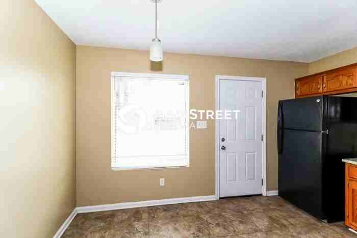 5955 Port Harbor Dr - Photo 6 of 16