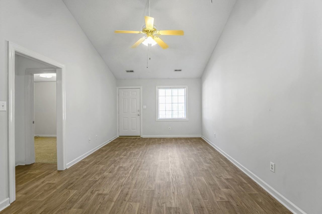 3418B Pear Tree Ct Nw - Photo 7 of 27