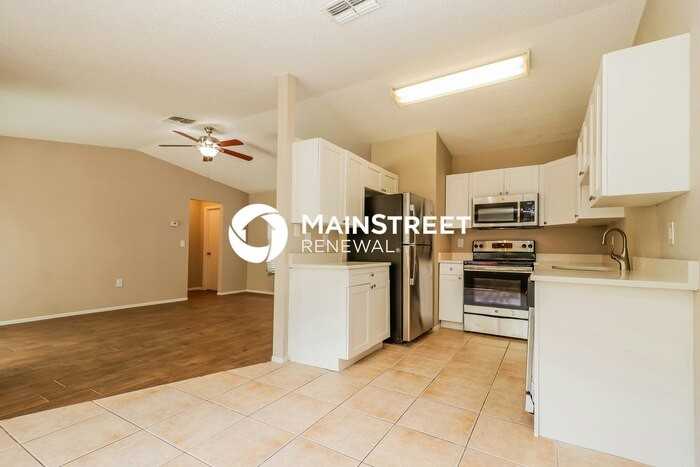 3217 Bluestone Ave - Photo 7 of 16