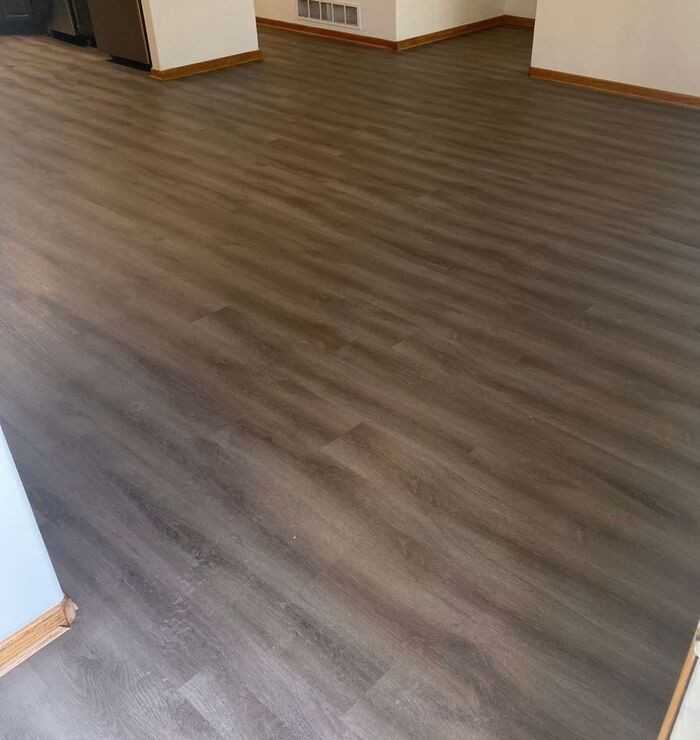 615 4th Ave #02 - Photo 4 of 18
