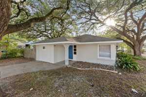 featured image of 206 George Bush Dr