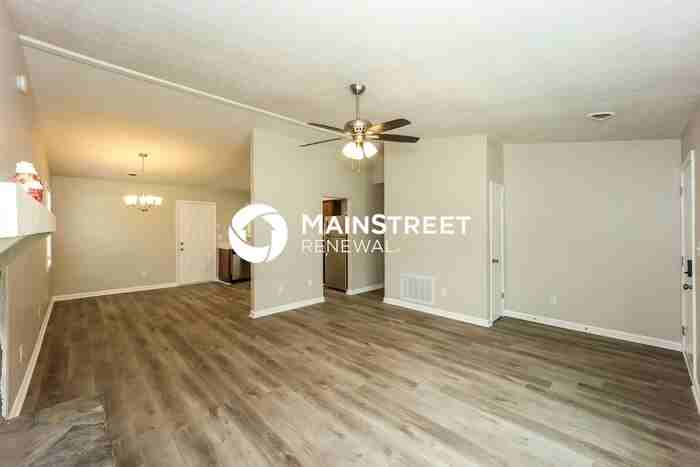 53 Skylark Ln - Photo 4 of 16