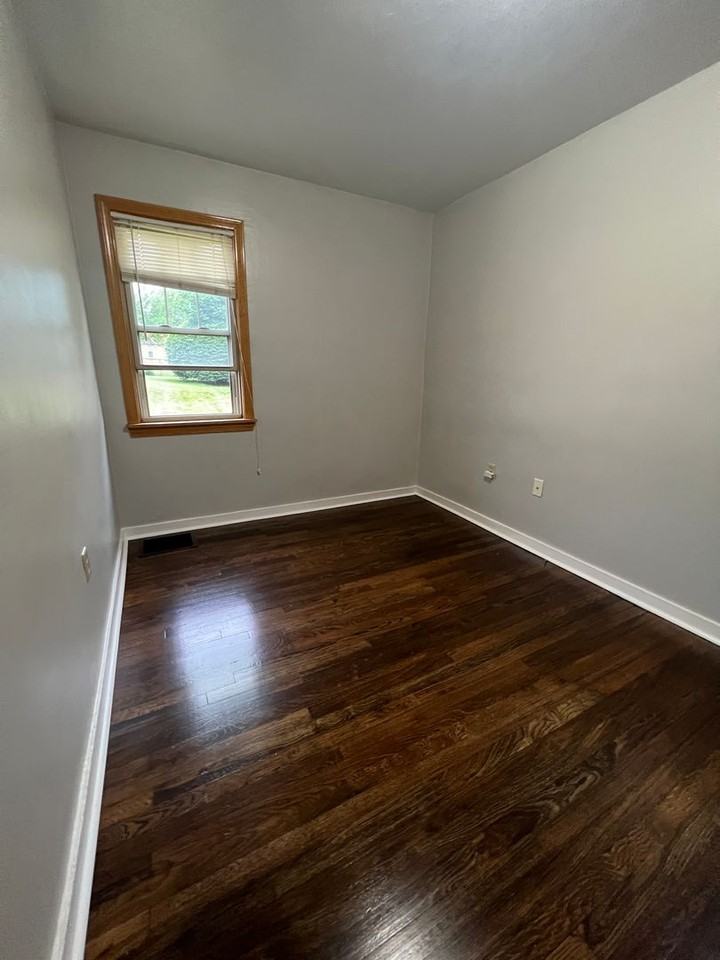 716 Cranberry St - Photo 7 of 9