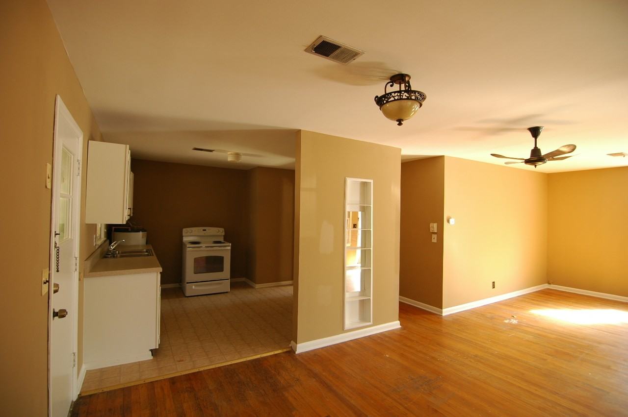 4110 Broyles Ave Sw - Photo 2 of 9