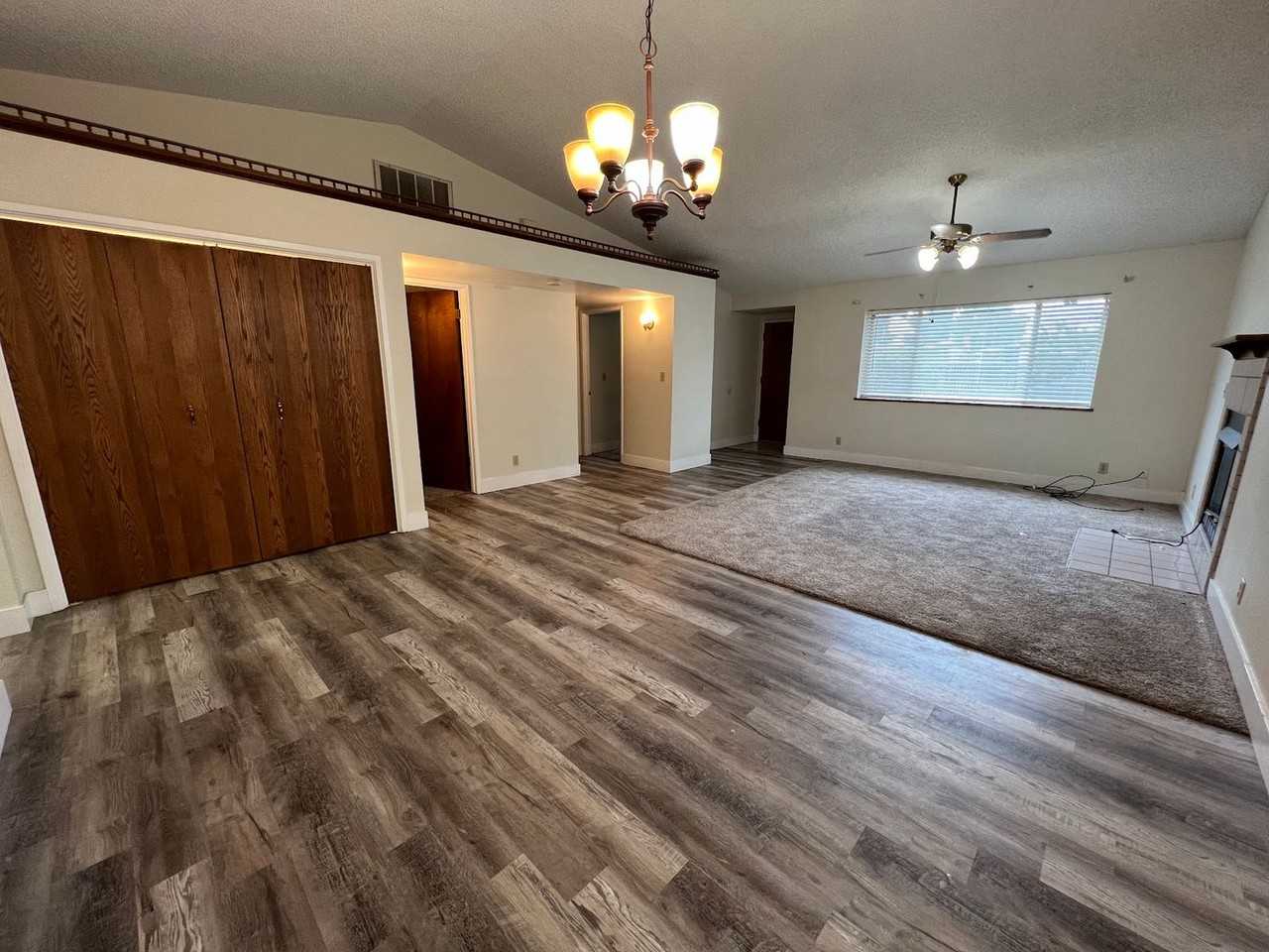 1656 E North Way - Photo 4 of 8