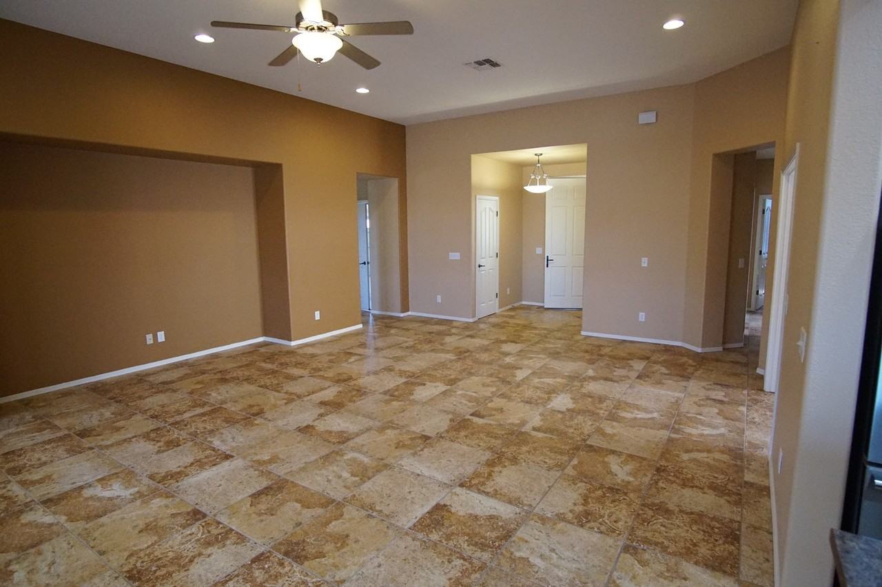 2134 Prairie Grass Dr - Photo 6 of 26