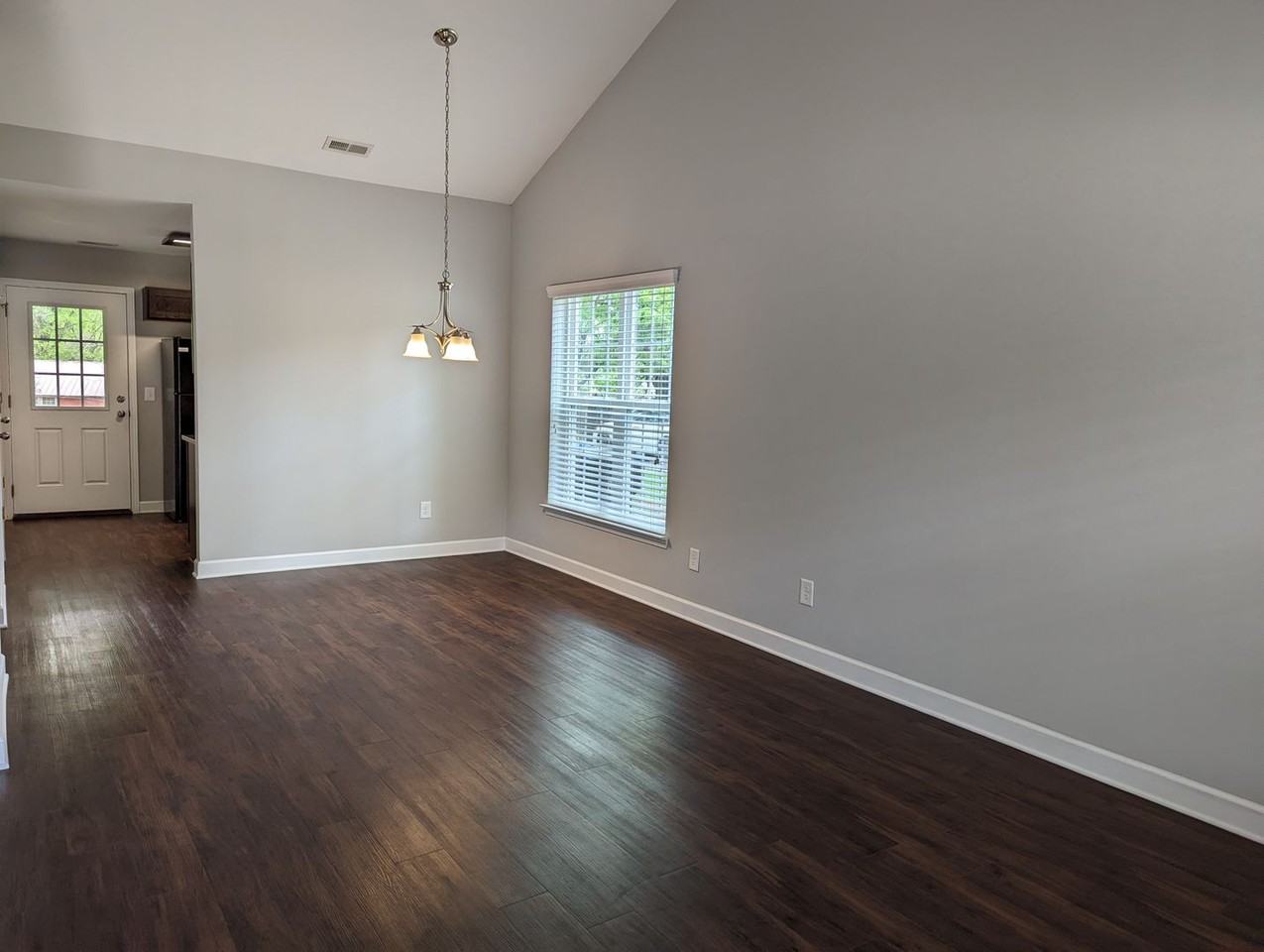 128 Mackwood Rd - Photo 2 of 13