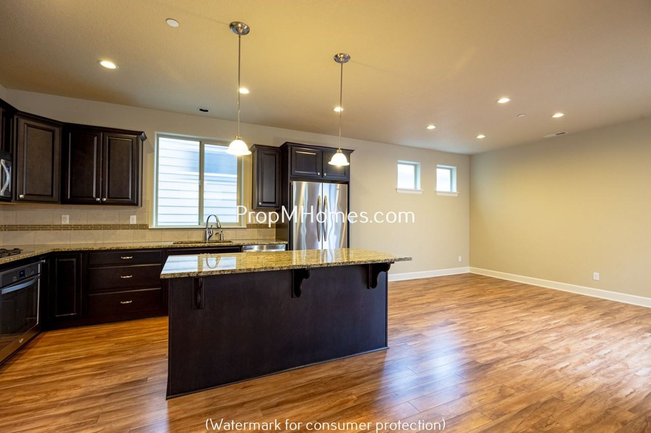 10655 Sw Barber St - Photo 6 of 27
