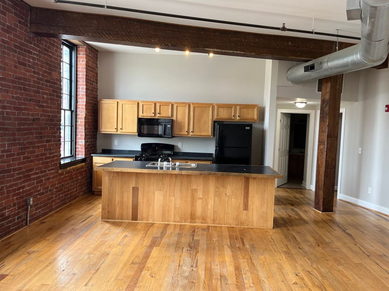 265 N Queen St #203 - Photo 5 of 20