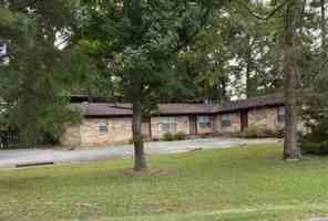 featured image of 304 Michelle Ave #304