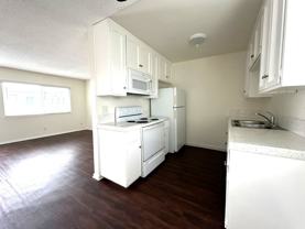 210 Quintard St - Photo 1 of 1