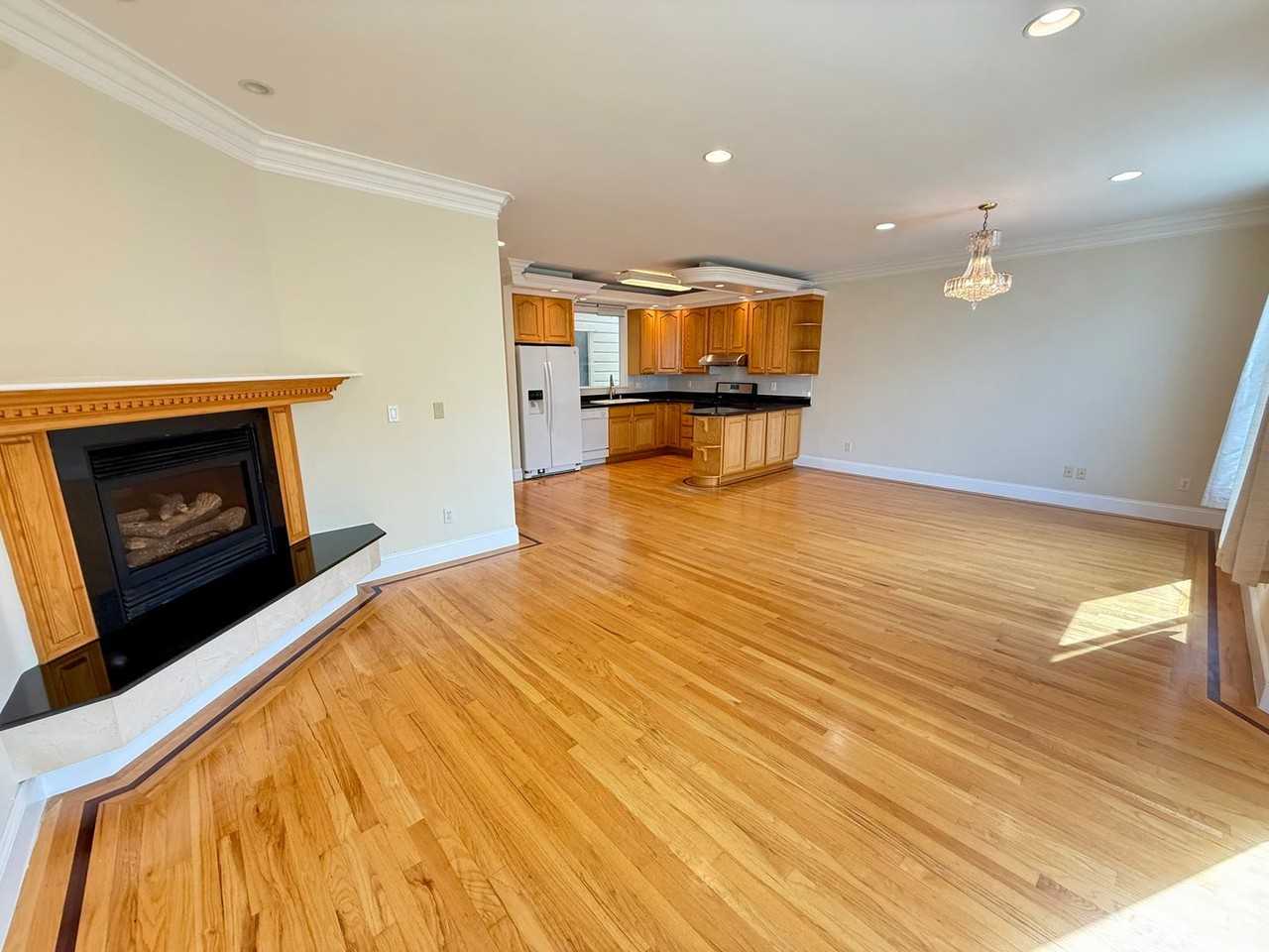 1524 Kirkham St - Photo 2 of 21