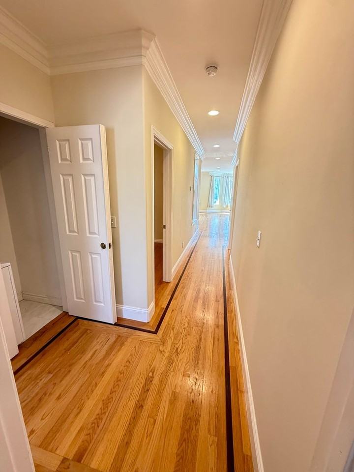 1524 Kirkham St - Photo 6 of 21