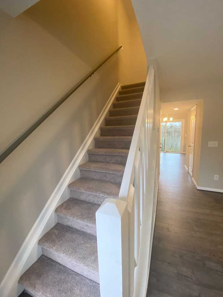 2802 Oak Hill Dr - Photo 7 of 18