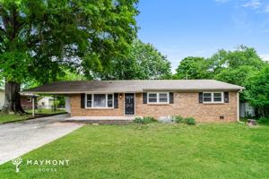 featured image of 2518 Fairgreen Dr