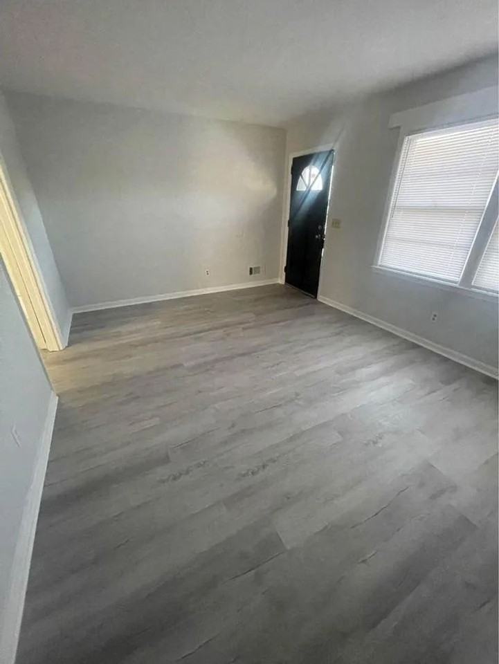 304 304 S Marble St. - 304 S Marble - Photo 2 of 11
