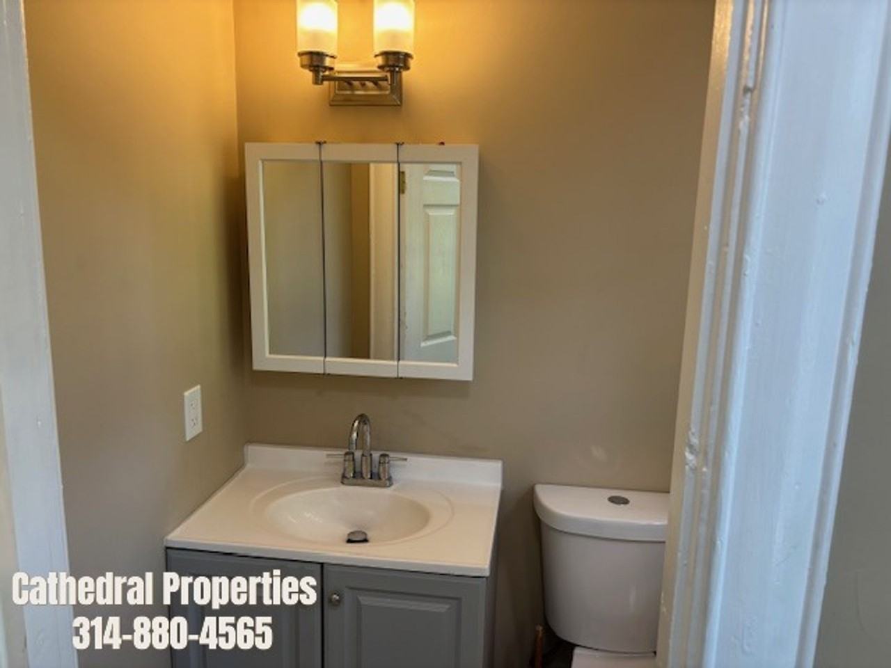 3634 Cambridge Ave - Photo 6 of 7