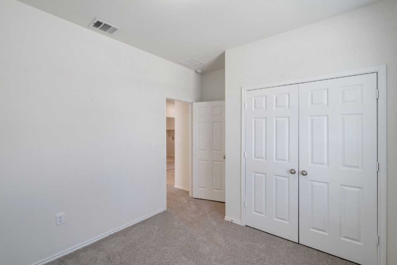 7712 Peccary Dr - Photo 5 of 28