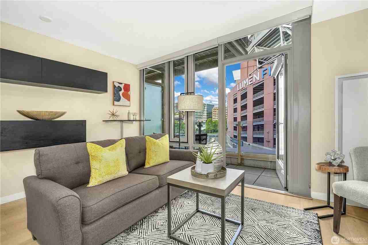 590 1st Ave S #512 - Photo 7 of 38